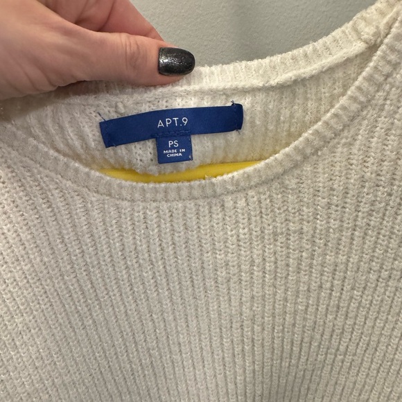 Apt9 Colorblock Sweater - Picture 3 of 5